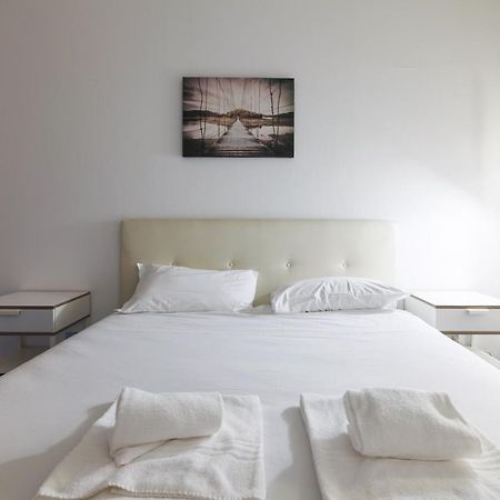 Cadorna Apartments Milan Exterior photo
