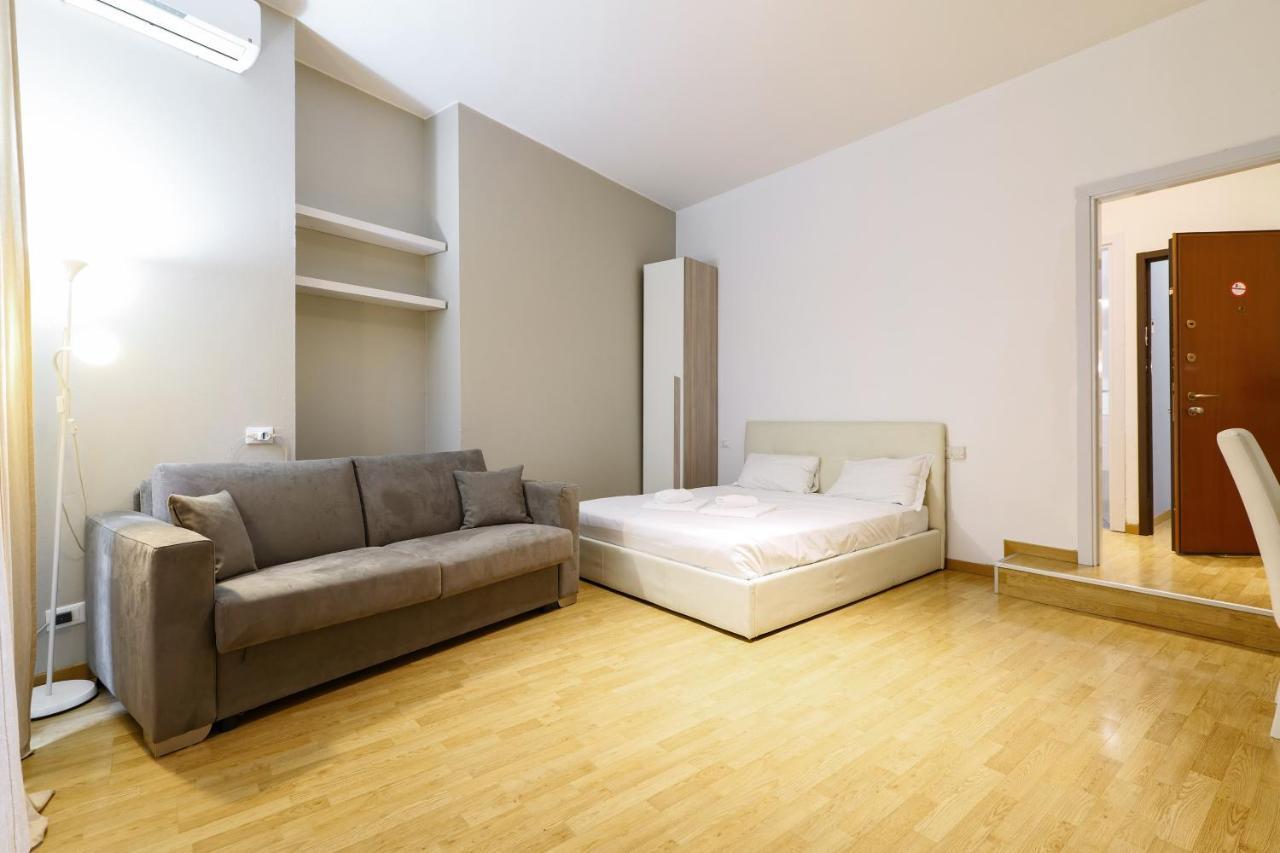 Cadorna Apartments Milan Exterior photo