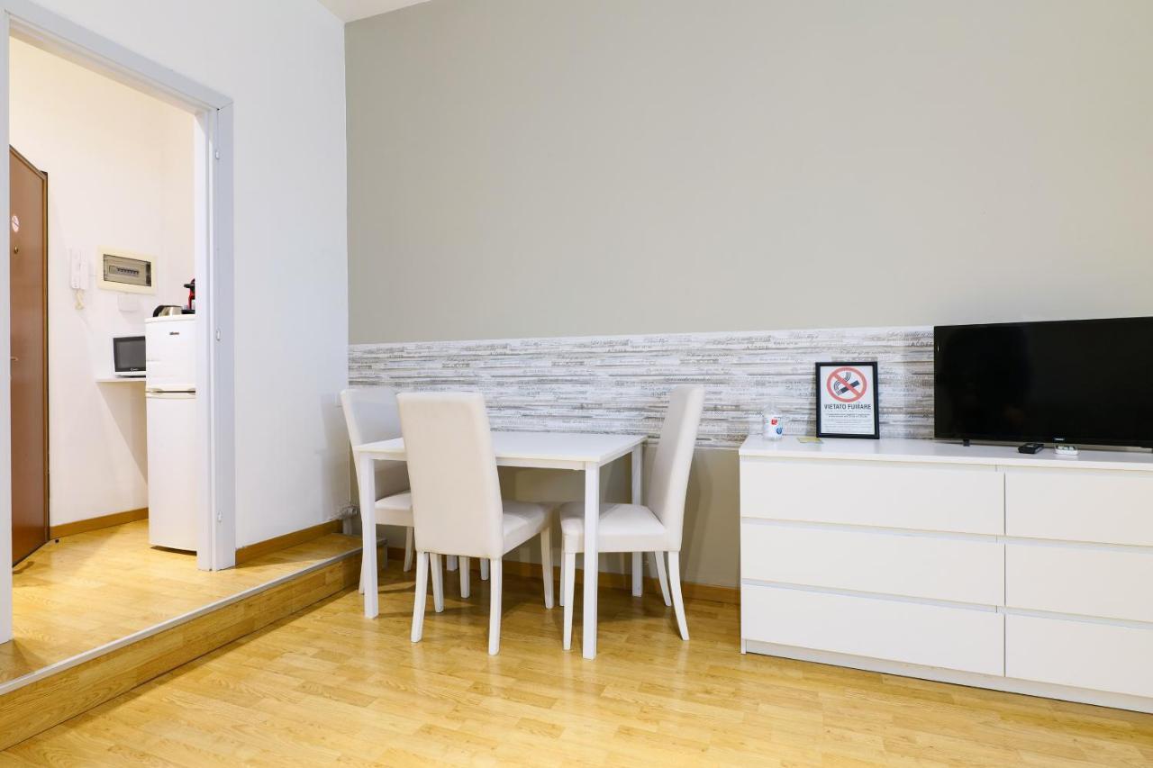 Cadorna Apartments Milan Exterior photo